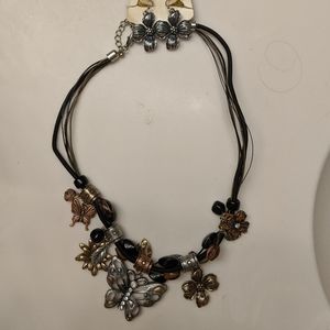 Necklace butterfly/flowers and matching earrings